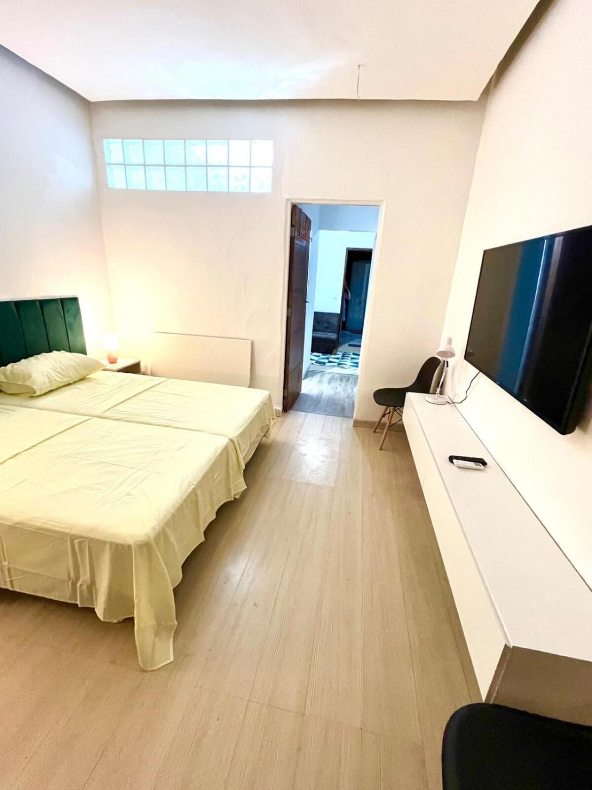 Metro E Vlt Consulado Carioca Cinelandia Lapa Apartment